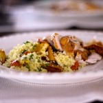 Salada de Couscous com Abóbora e Peito de Frango Assado